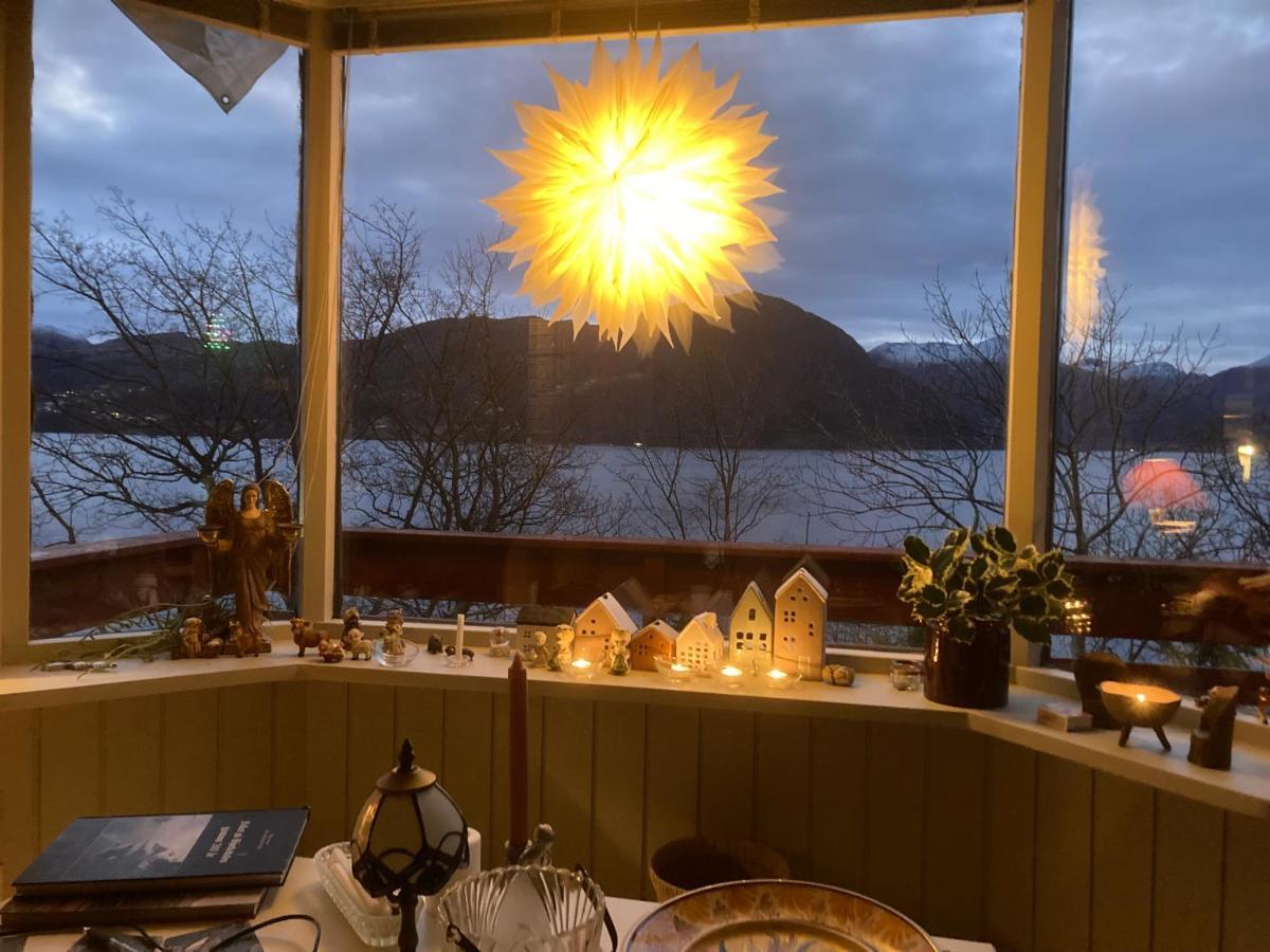 Line Pa Hauane1 Bed and Breakfast Volda Exteriör bild