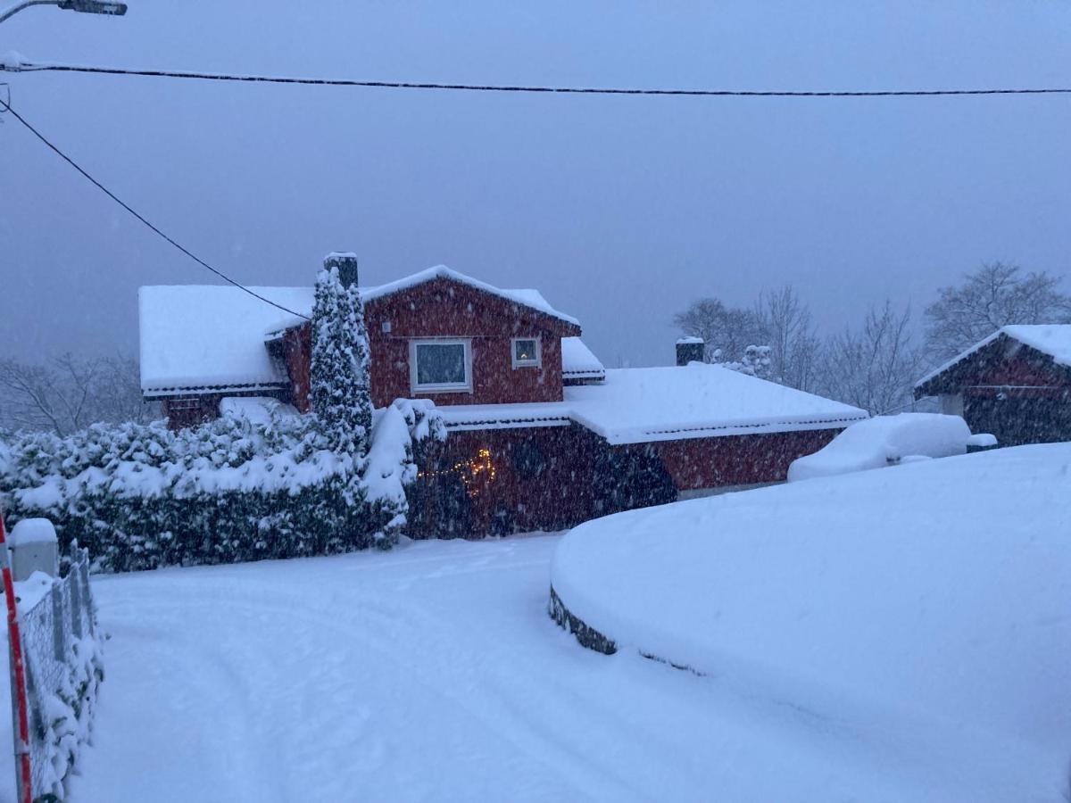 Line Pa Hauane1 Bed and Breakfast Volda Exteriör bild