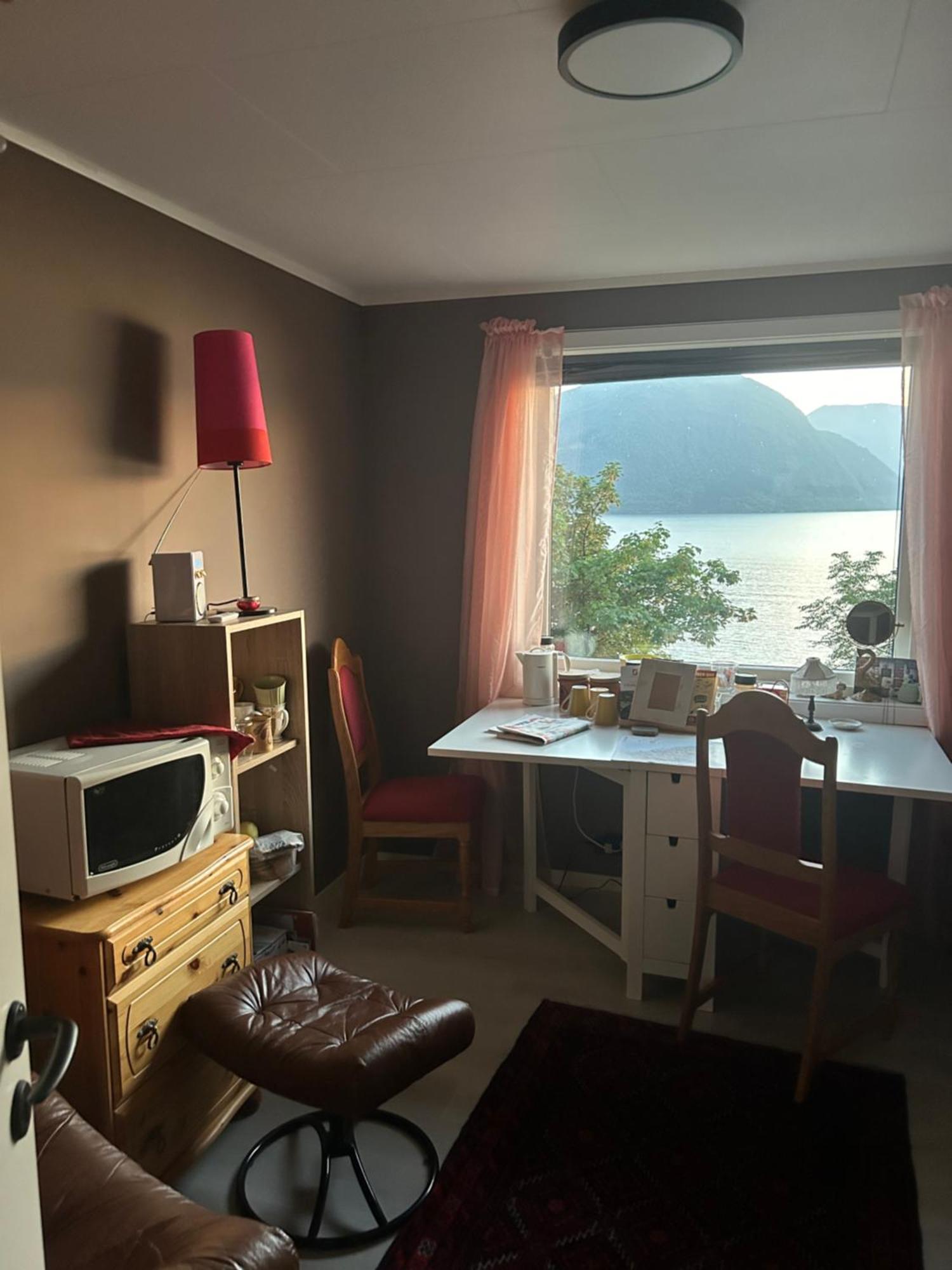 Line Pa Hauane1 Bed and Breakfast Volda Exteriör bild