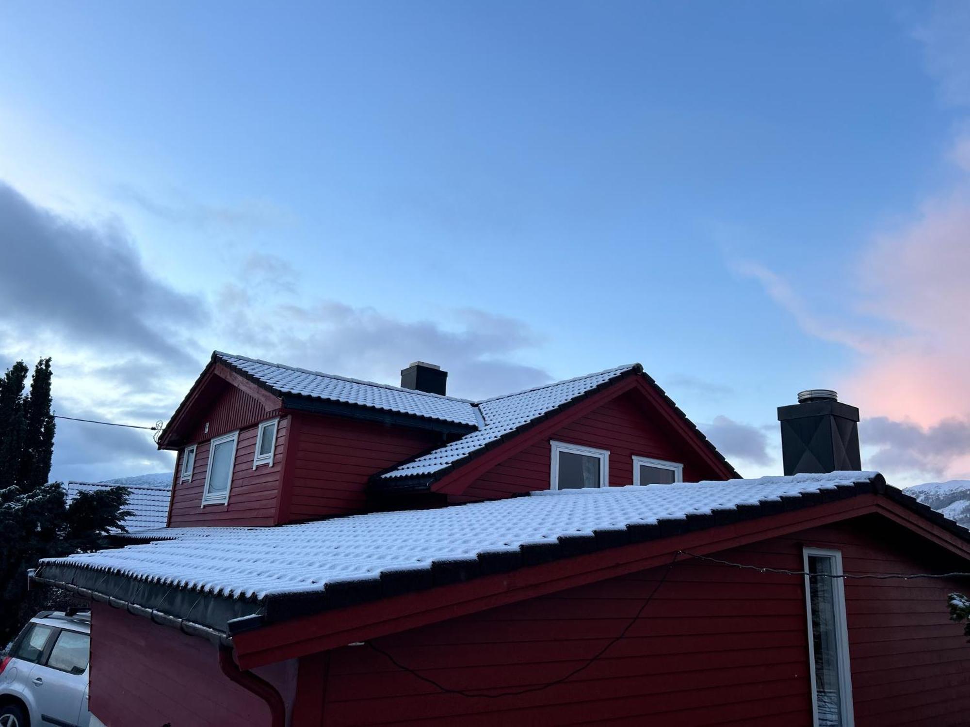 Line Pa Hauane1 Bed and Breakfast Volda Exteriör bild